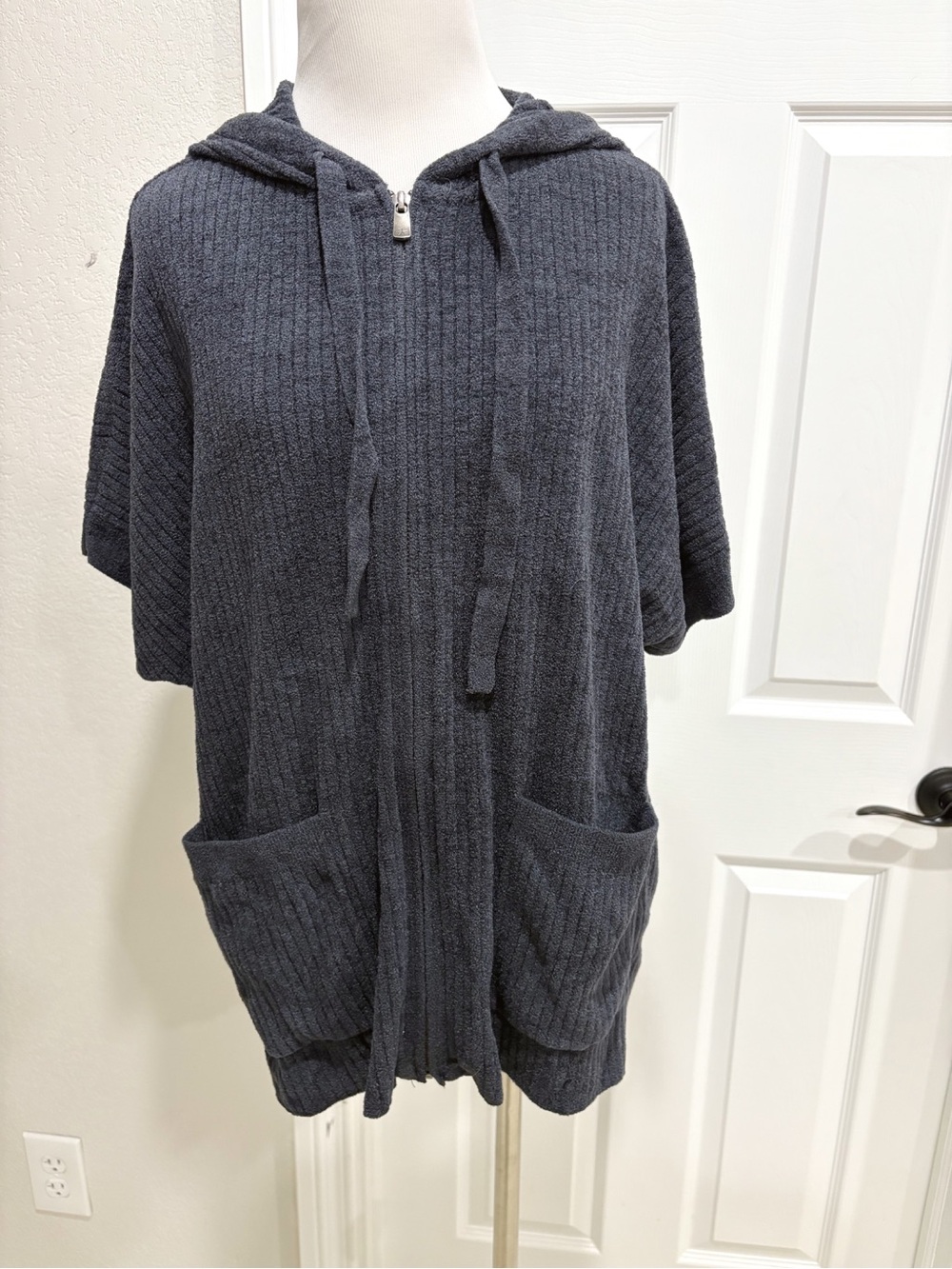 Barefoot Dreams Navy CozyChic Ultra Lite Short Sleeve Zip Up Hoodie Size XXS/XS